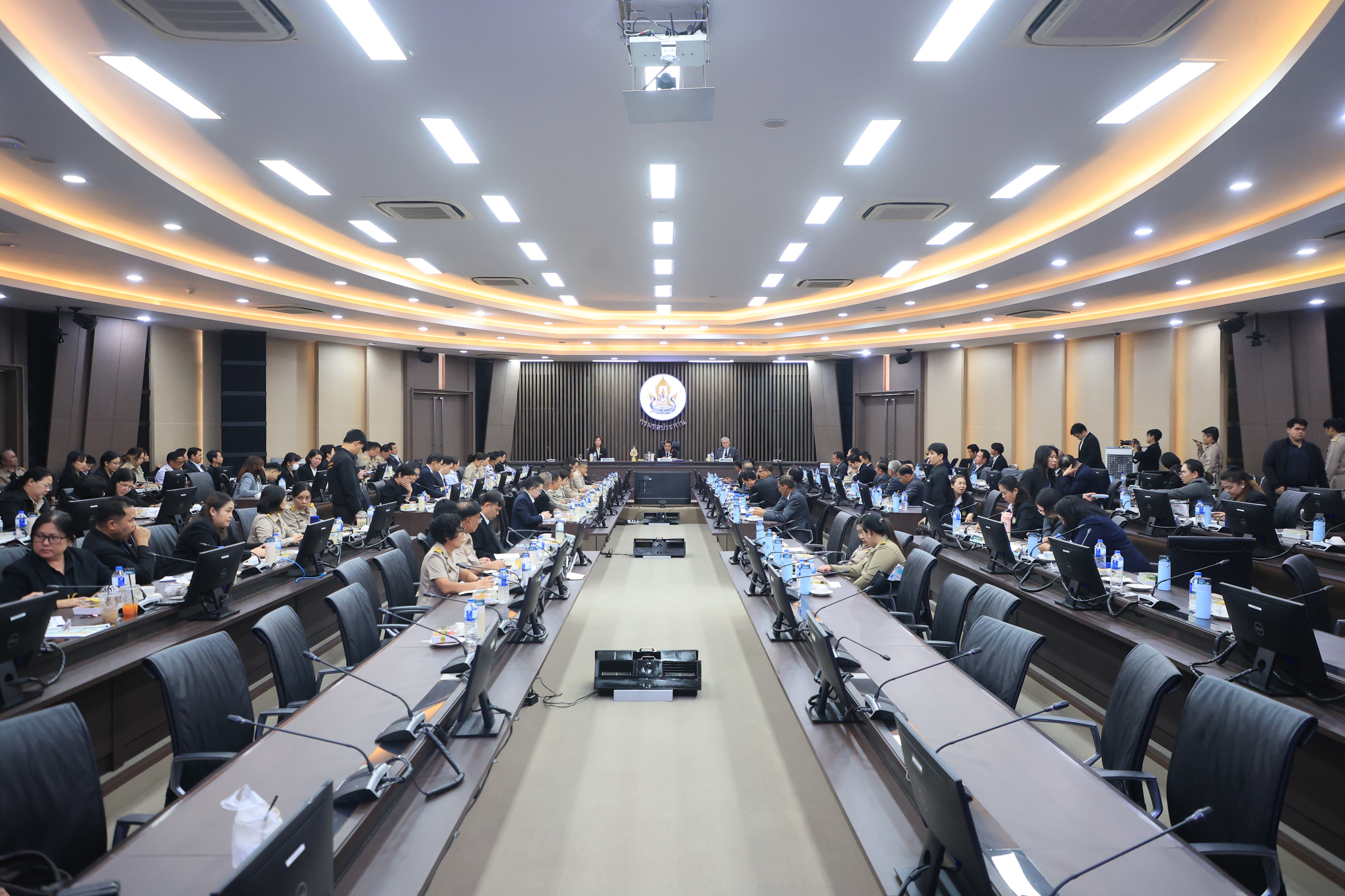 title - ส.ป.ก. ร่วมประชุมหารือและแลกเปลี่ยนความคิดเห็น ระหว่างรัฐมนตรีว่าการกระทรวงเกษตรและสหกรณ์ และคณะกรรมาธิการการเกษตรและสหกรณ์ วุฒิสภา